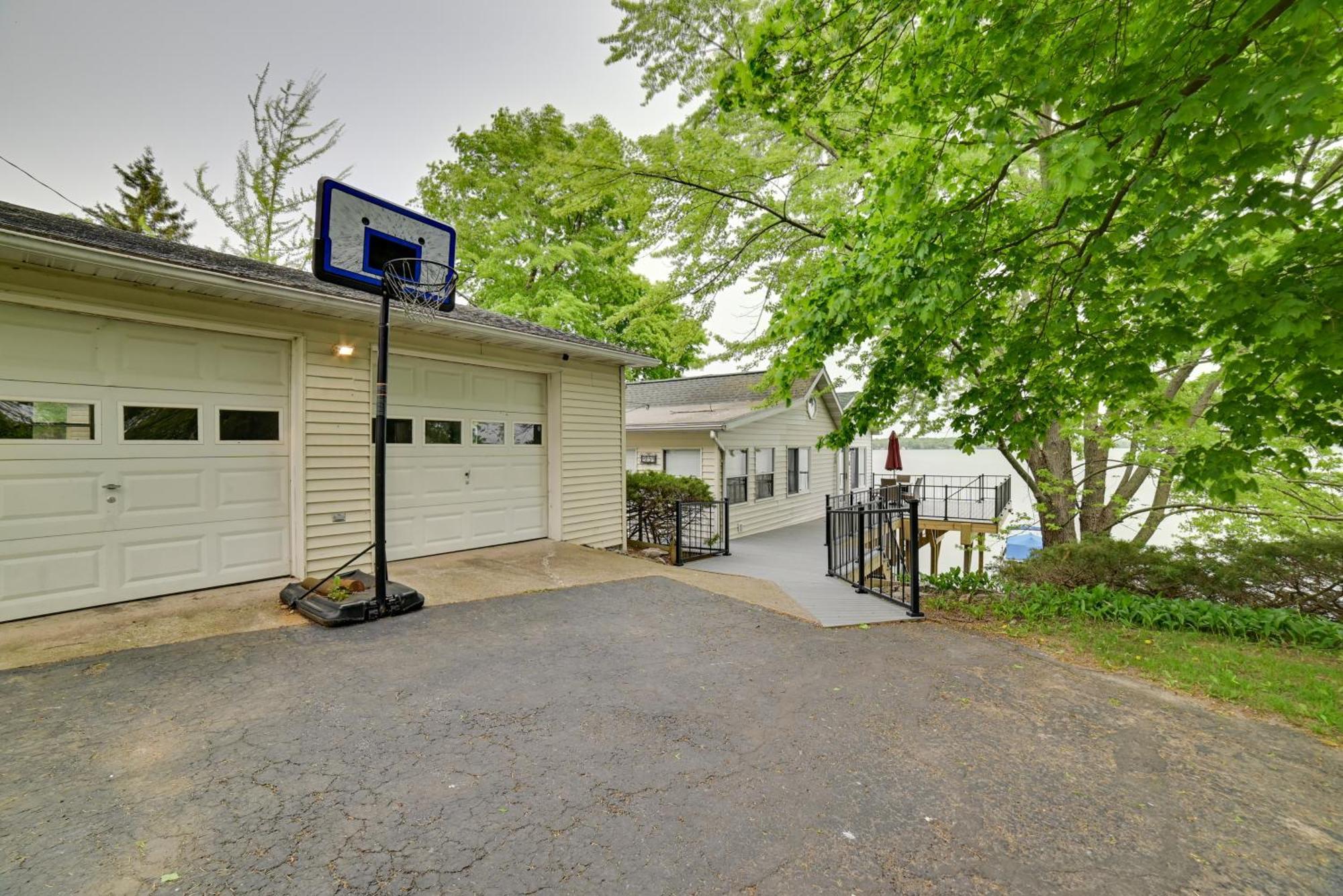 Cayuga Lake Retreat In Seneca Falls With Dock! المظهر الخارجي الصورة